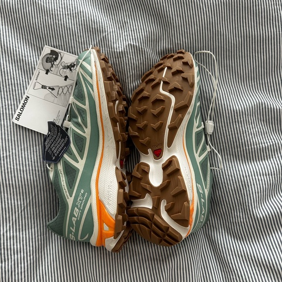 NEW unworn Salomon Wmns XT-6 - Picture 3 of 3